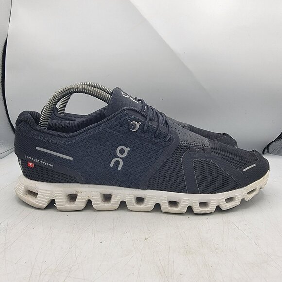 On Cloud 5 Womens Size 9.5 Black Athletic Shoes Running Walking Outdoors Casual - Picture 14 of 14